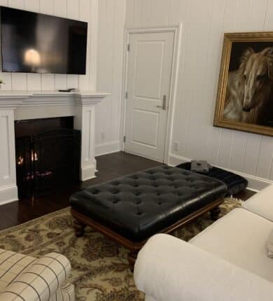 Grand King Fireplace Suite
