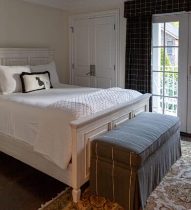 Queen Suite Mezzanine Level